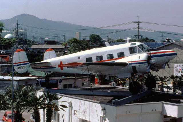 熊本のビーチクラフトG18S JA5503とJA5505について